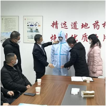 爭分奪秒抗擊疫情 紅豆股份首套防護服下線，特種勞動防護用品銷售啟動